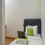 Urbanview Hotel Aloevera Pontianak