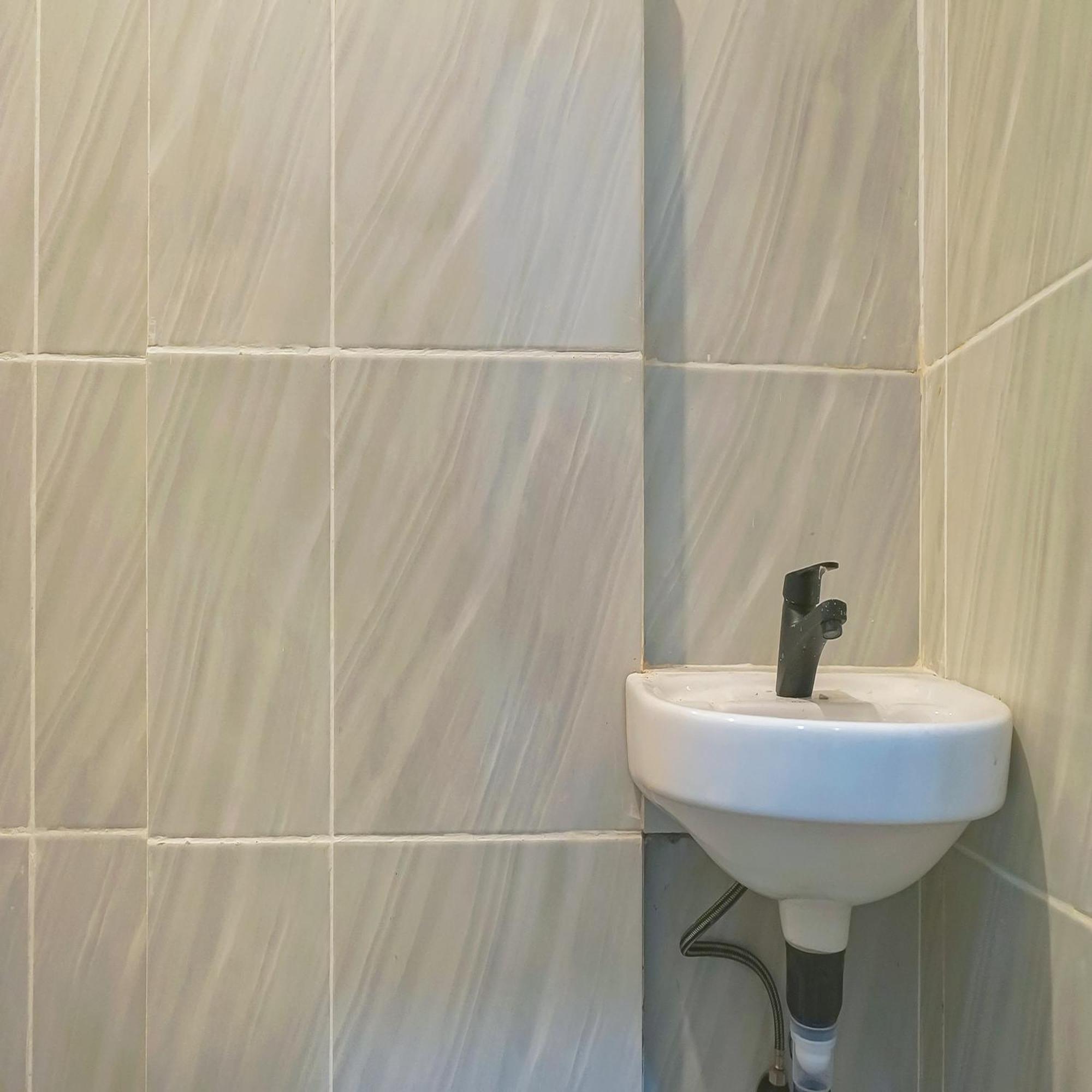 Urbanview Aloevera Hotel Pontianak