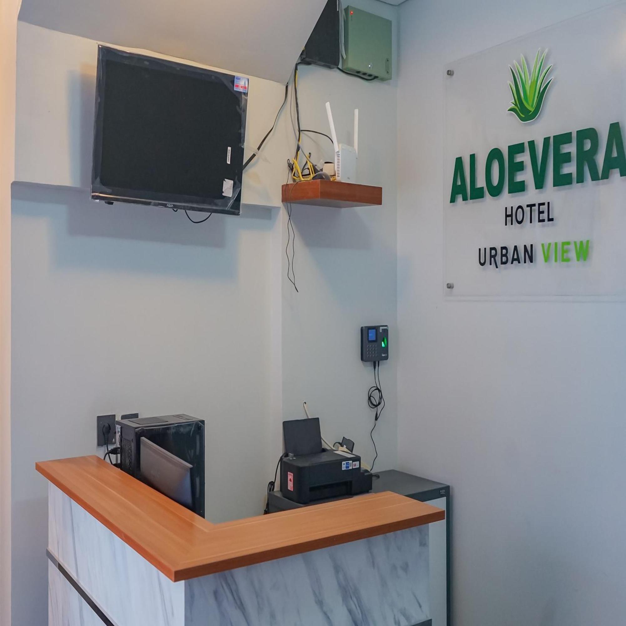 Hotel Urbanview Aloevera Pontianak